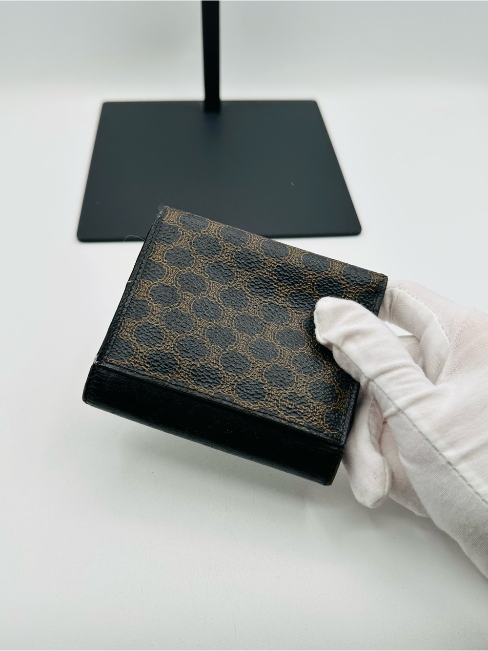 Celine Monogram Wallet - Picture 4 of 11